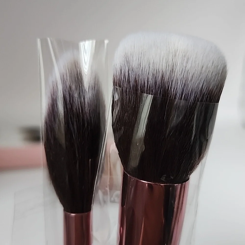 Moda Powder + Soft Glow Brush Set in Rose Gold